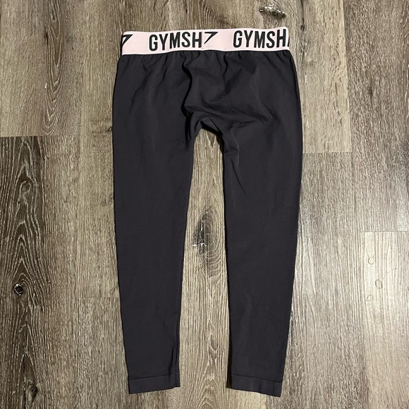 Gymshark Cropped Leggings - Picture 2 of 6